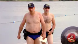 best-of-just-for-laughs-gags-summer-beach-time-pranks-collection.webp best-of-just-for-laughs-gags-summer-beach-time-pranks-collection.webp