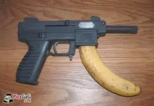 banana-gun-funny-picture.webp