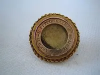 mournin pin.webp