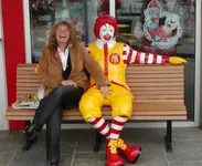 52733170.CA_RonaldMcDonald_Mar2003.webp