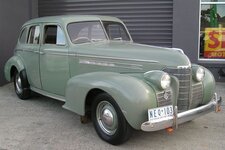 1939-oldsmobile-70-series-sedan.jpg