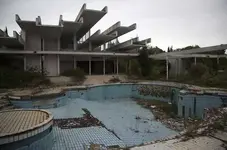 1fvfhV_AuSt_71.webp
