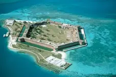 fort%20jefferson%20military%20ruins%20florida2.webp