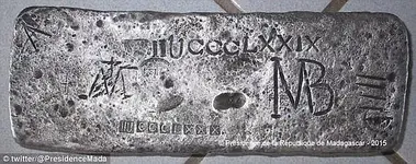 2A8B337200000578-3161919-Dud_A_UNESCO_report_said_the_silver_ingot_was_just_a_lead_weight-a-5...webp