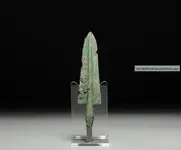 ancient_persian_near_eastern_bronze_age_long_arrow__spear_head_weapon_1_lgw.webp