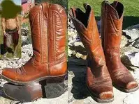 slant heel boot 2.webp slant heel boot 2.webp