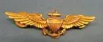 p_32606_us-wwii-navy-wings-anchor-pinback-balfour-mfg.webp