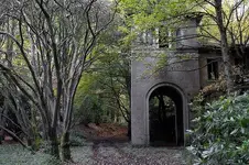 abandoned-mansion-haddo-house-Inverkeithny.webp