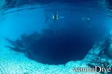 20100913171939-dive-site-photo-Deans_Blue_Hole-48238892.webp 20100913171939-dive-site-photo-Deans_Blue_Hole-48238892.webp