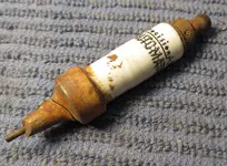 3 CL04 070315 Spark Plug.webp