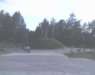 the common grave of the 5000 soviet soldiers.jpg