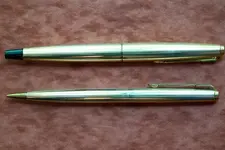 parker signet 45 set.webp parker signet 45 set.webp