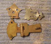 6 TV19 O1 0905 0906 2015 Hinges.webp