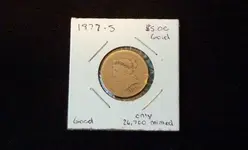 5 Dol Gold Front.webp