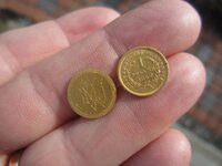 gold coins2.jpg