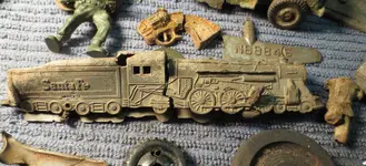 12 CL16 081115 Toy Train.webp