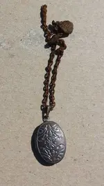 20150919 Locket 1.webp