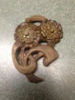 brooch.webp