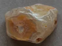 Agate-LittleOrangeGray-2015-10-Img_8998SSS.webp