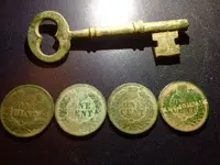 ImageUploadedByTreasureNet.com1445215979.392208.webp