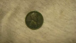Hugh Hefners Long Lost Honker Ring Oct. 25 2015 004.webp Hugh Hefners Long Lost Honker Ring Oct. 25 2015 004.webp