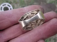gold ring 004.webp