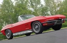 1967_Corvette_Sting_Ray_427.webp