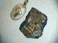 Medal and scull otherside!!.webp Medal and scull otherside!!.webp