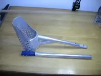 2-piece long handle scoop.webp
