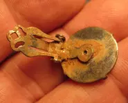 8 CL17 122015 Ear Ring2.webp