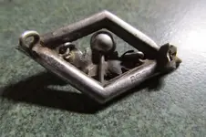 thisle pin 1.webp
