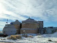 earth home 2.webp
