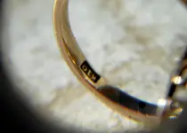 jade ring 3.webp