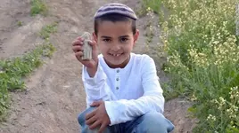 160225163801-israel-statue-boy-exlarge-169.webp