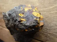 limonite 004.webp