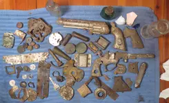 1 O1 O4 CL17 April March 2016 Finds.webp