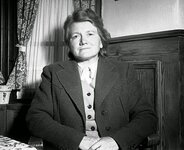 Paula-Hitler-the-sister-of-Hitler-1954.jpg