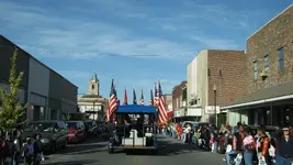 Parade on Main Street 01.webp
