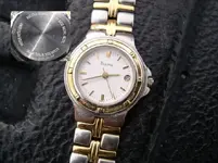 BF1122WATCH.webp