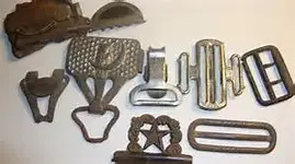 thXEQM3HE8 suspender clip.webp