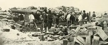 100pounderparrottbattery.webp