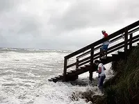 beach erosion.webp