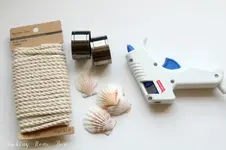 Seashell-Napkin-Rings.webp