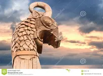 wooden-dragon-bow-viking-ship-carved-above-morning-sky-sea-33014130.webp