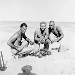 Cannonballs on beach.webp