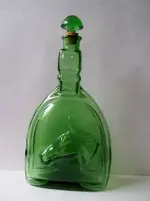 horsebottle2green.webp