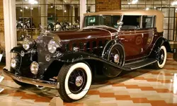 1932 Cadillac V16 All Weather Phaeton.webp