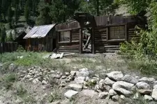 rockybarcabins2.webp