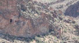 höhle3.gif