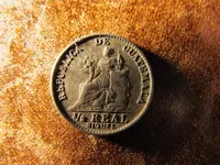 moneda-guatemala-12-medio-real-1900-niquel-19-cms-diametro-186-MLC4655442457_072013-F.webp